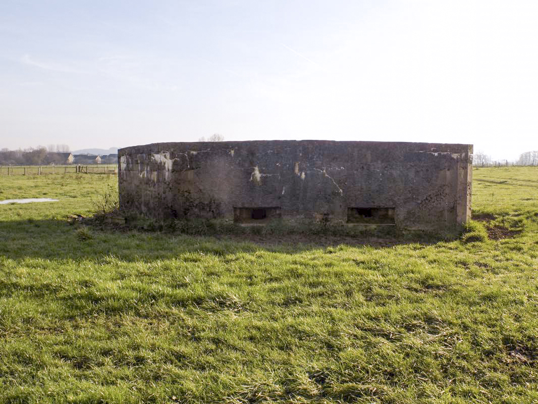 Ligne Maginot - 27 - LA ROMARGNE CENTRE - (Blockhaus pour arme infanterie) - Face gauche - R Tucker