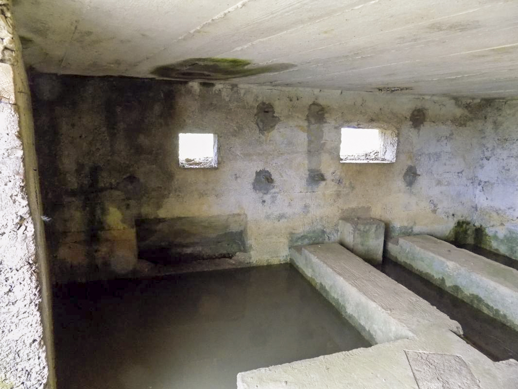 Ligne Maginot - 27BIS - GRANDE PRAIRIE EST - (Blockhaus pour canon) - Créneaux Hotchkiss et AC, face nord-ouest - R Tucker