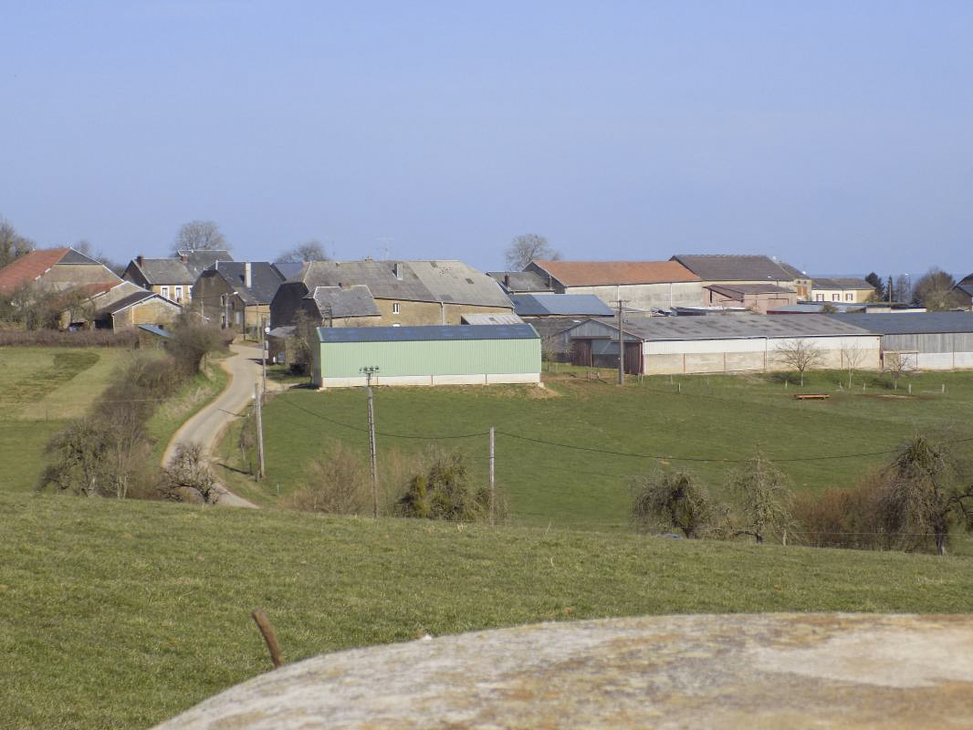 Ligne Maginot - 29B - TRUC DES CHANVRES - (Blockhaus pour canon) - Vue vers le nord-est - R Tucker