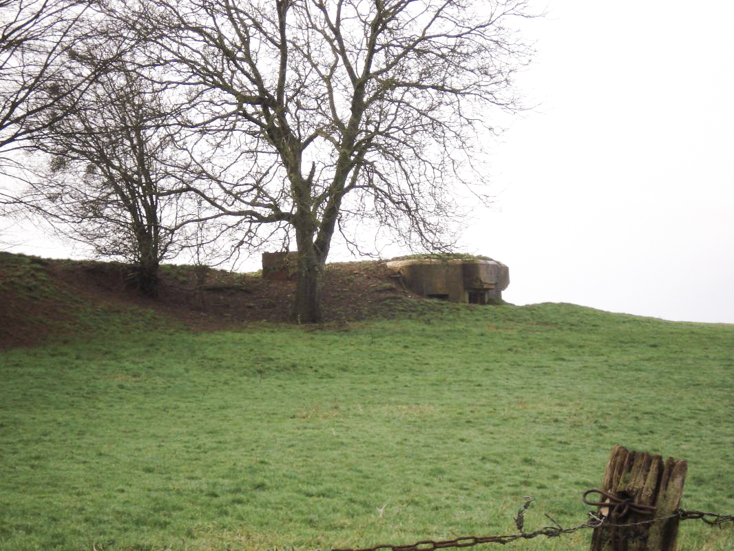 Ligne Maginot - 29C - EUILLY NORD - (Blockhaus pour arme infanterie) - Pris de l'est - R Tucker