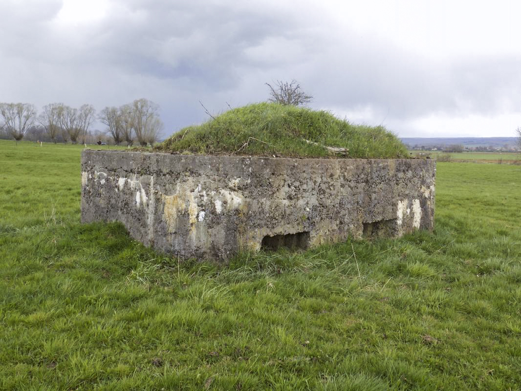 Ligne Maginot - 30 - L'EPINETTE SUD - (Blockhaus pour arme infanterie) - Faces droite et frontale - R Tucker