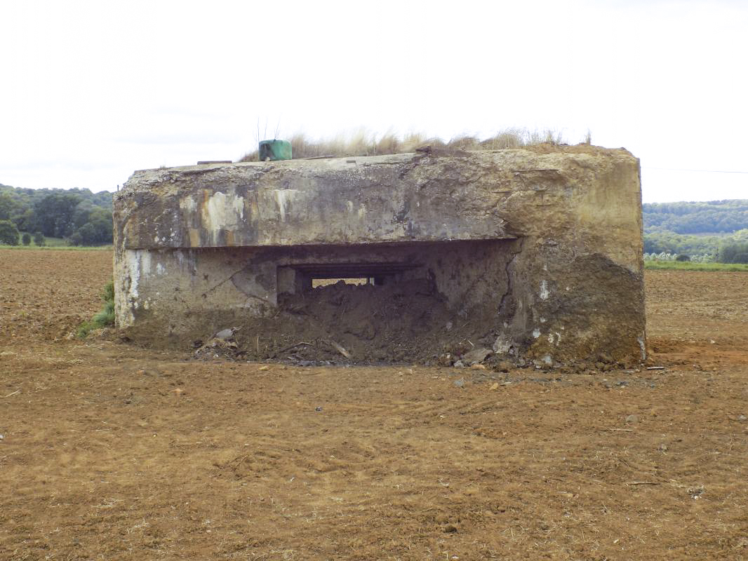 Ligne Maginot - LE BOCHET - (Blockhaus pour canon) - Face frontale - R Tucker