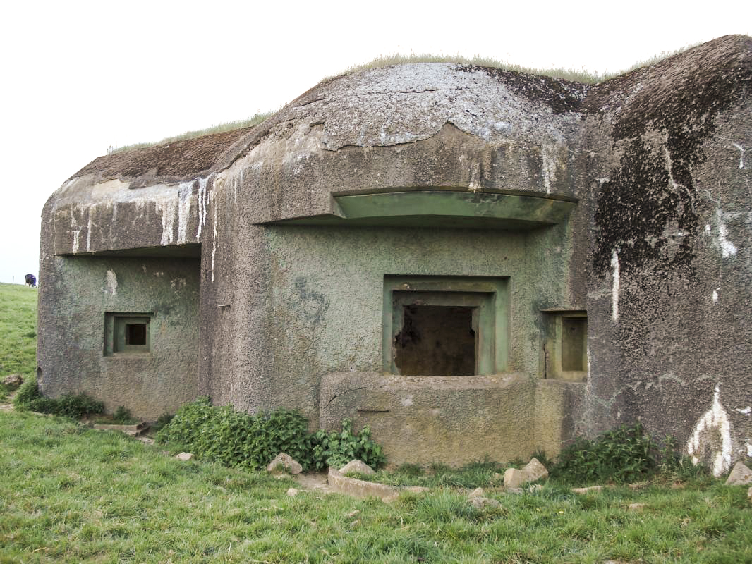 Ligne Maginot - A93 - CHYBERCHAMP - (Casemate d'artillerie) -  - R Tucker
