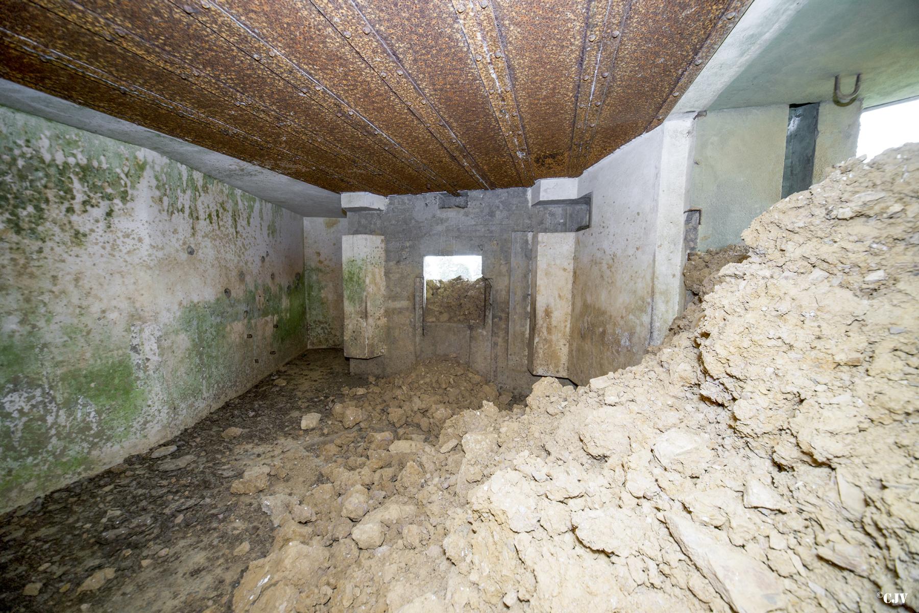 Ligne Maginot - A93 - CHYBERCHAMP - (Casemate d'artillerie) -  - Lia VERMEULEN