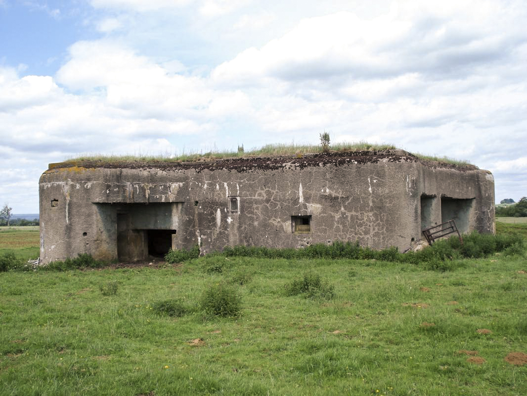 Ligne Maginot - A102 - LA MAHOTTE - (Blockhaus lourd type STG / STG-FCR - Double) - L'arrière - R Tucker