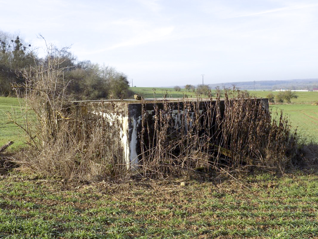 Ligne Maginot - GRAND FOSSE - (Blockhaus pour canon) - Faces droite et l’arrière - R Tucker