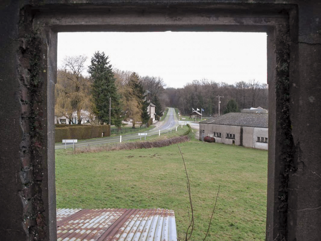 Ligne Maginot - MF21 - X - MOGUES - (Poste GRM - Maison Forte) - 1er étage, vue frontale vers le nord - R Tucker