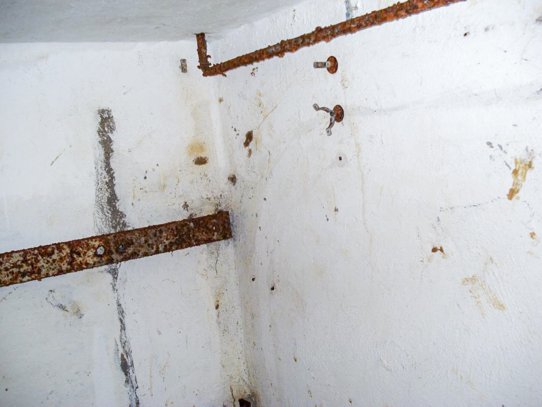 Ligne Maginot - Chambre de coupure 9 -  - R Tucker