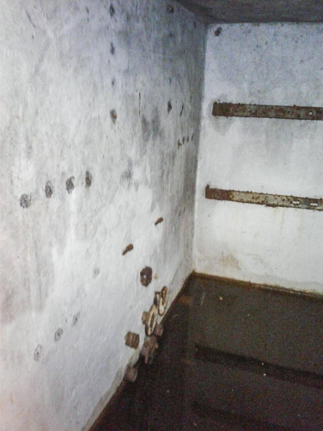 Ligne Maginot - 20 - (Chambre de coupure) - Mur nord - Fabrice THOMASSIN