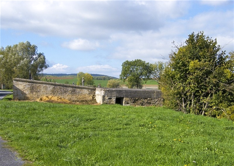 Ligne Maginot - B5 - CIMETIERE DE LA FERTE EST - (Blockhaus pour arme infanterie) -  - AUBLET Jean Louis