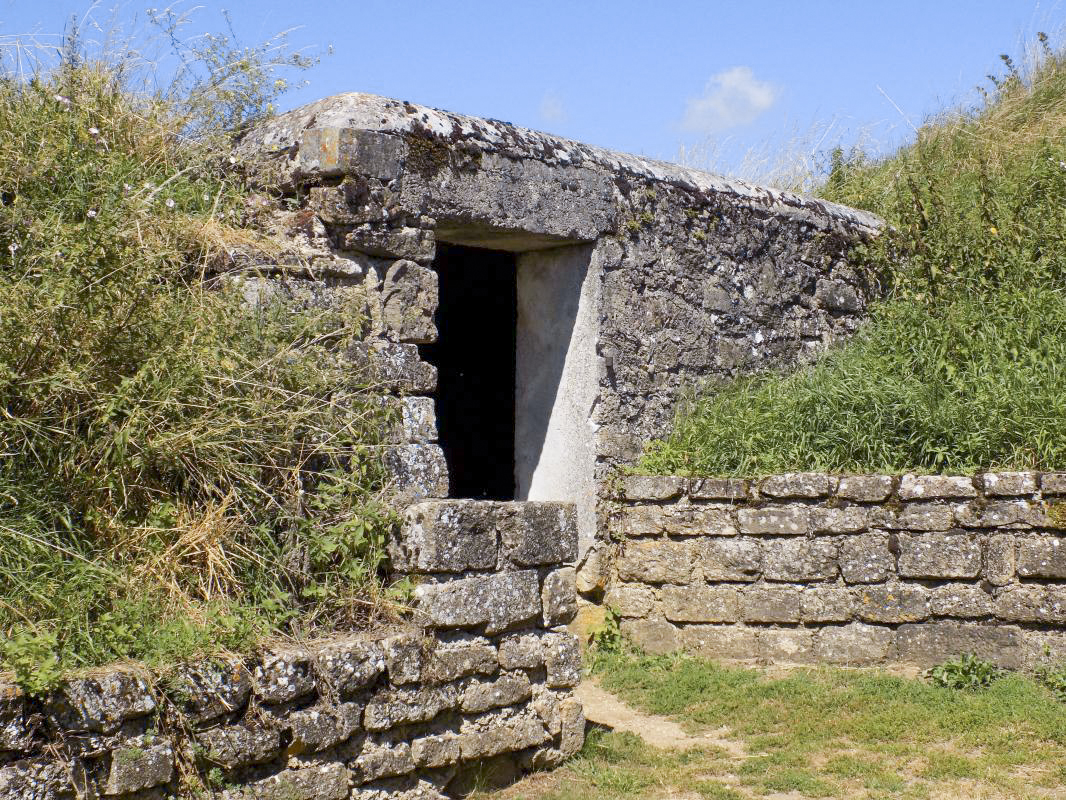 Ligne Maginot - CITADELLE DE MONTMEDY OUEST - (Observatoire d'artillerie) - L'entrée - R Tucker