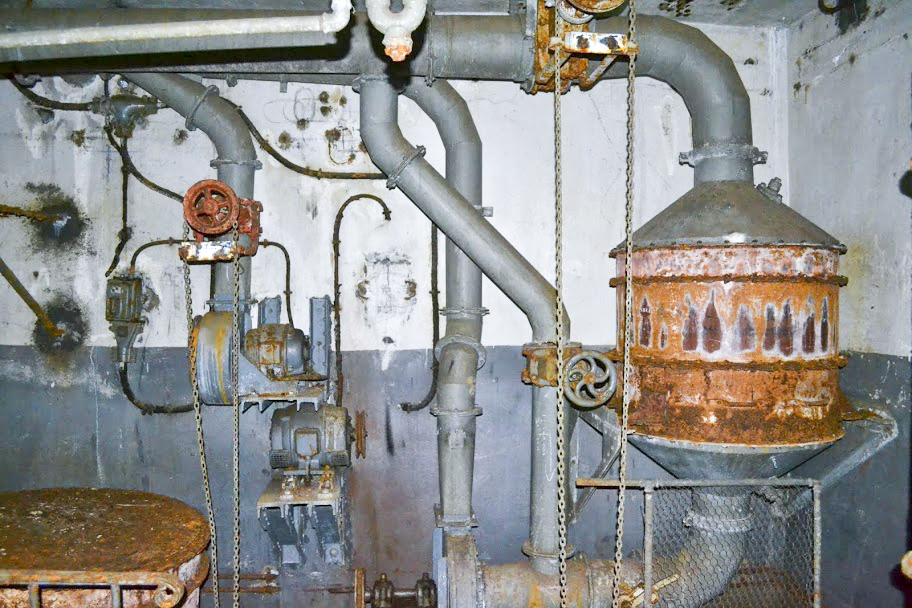 Ligne Maginot - MOLVANGE - A9 - (Ouvrage d'artillerie) - Bloc  1
La ventilation du bloc - PAVEL Jan