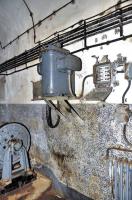 Ligne Maginot - MOLVANGE - A9 - (Ouvrage d'artillerie) - Bloc 5
Le transformateur  (400V tri en 220 tri+N) destine à alimentation de l'éclairage du bloc et de ses locaux souterrains