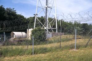 Ligne Maginot - MOLVANGE - A9 - (Ouvrage d'artillerie) - Bloc 7
Antenne de communication de l'Armée sur le bloc. Elle est construite dans les années 80 dans le cadre de l'aménagement de Rochonvillers en PC de Guerre