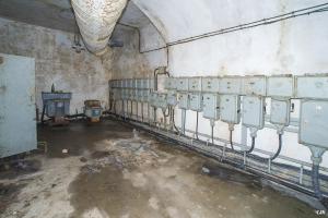 Ligne Maginot - MOLVANGE - A9 - (Ouvrage d'artillerie) - M1
Nouveau tableau électrique pour le PC OTAN
