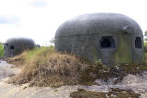 Ligne Maginot - MARGUT (Casemate d'infanterie - Simple) - Les deux cloches modèle 1934 type B pour arme mixte