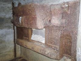 Ligne Maginot - MY3 - (Blockhaus lourd type STG / STG-FCR - Simple) - Créneau pour canon antichar.
La trémie Pamart-Lemaigre. 