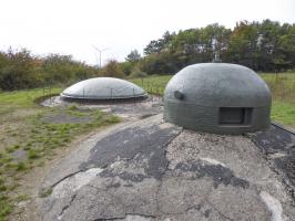 Ligne Maginot - FERMONT - A2 - (Ouvrage d'artillerie) - Bloc 1
Cloche GFM et tourelle de 75 mle 33