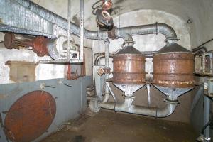 Ligne Maginot - FERMONT - A2 - (Ouvrage d'artillerie) - Bloc 2
Local filtres et ventilateurs