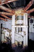 Ligne Maginot - FERMONT - A2 - (Ouvrage d'artillerie) - Bloc 5
Axe pivot et balancier de la tourelle de 81