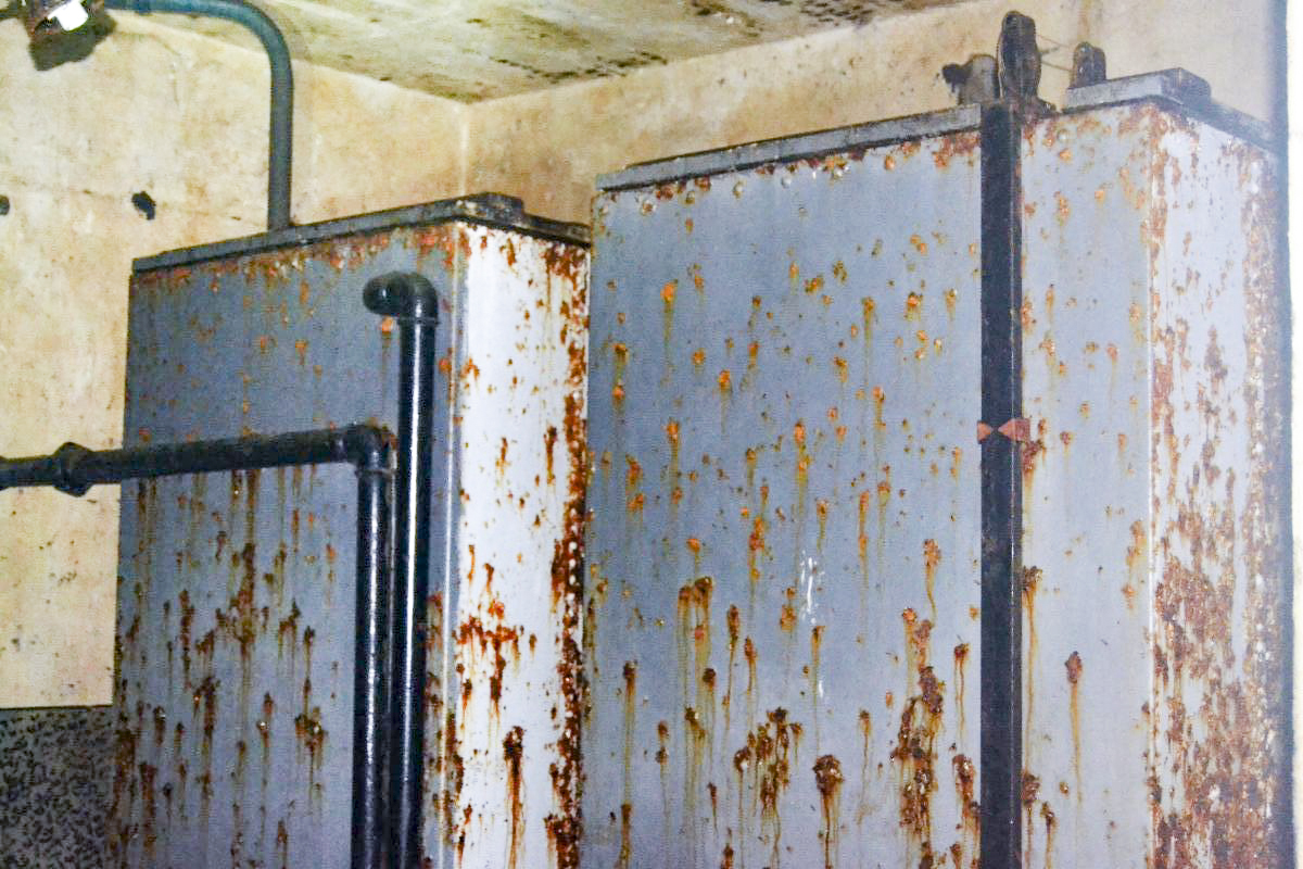 Ligne Maginot - MOLVANGE - A9 - (Ouvrage d'artillerie) - Bloc 10
Les réservoirs d'eau. - Jules Mathieu