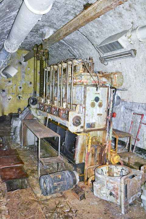 Ligne Maginot - MOLVANGE - A9 - (Ouvrage d'artillerie) - L'usine électrique - PAVEL Jan