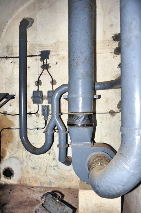 Ligne Maginot - MOLVANGE - A9 - (Ouvrage d'artillerie) - Casernement
Installations de ventilation - GOERGEN Claude