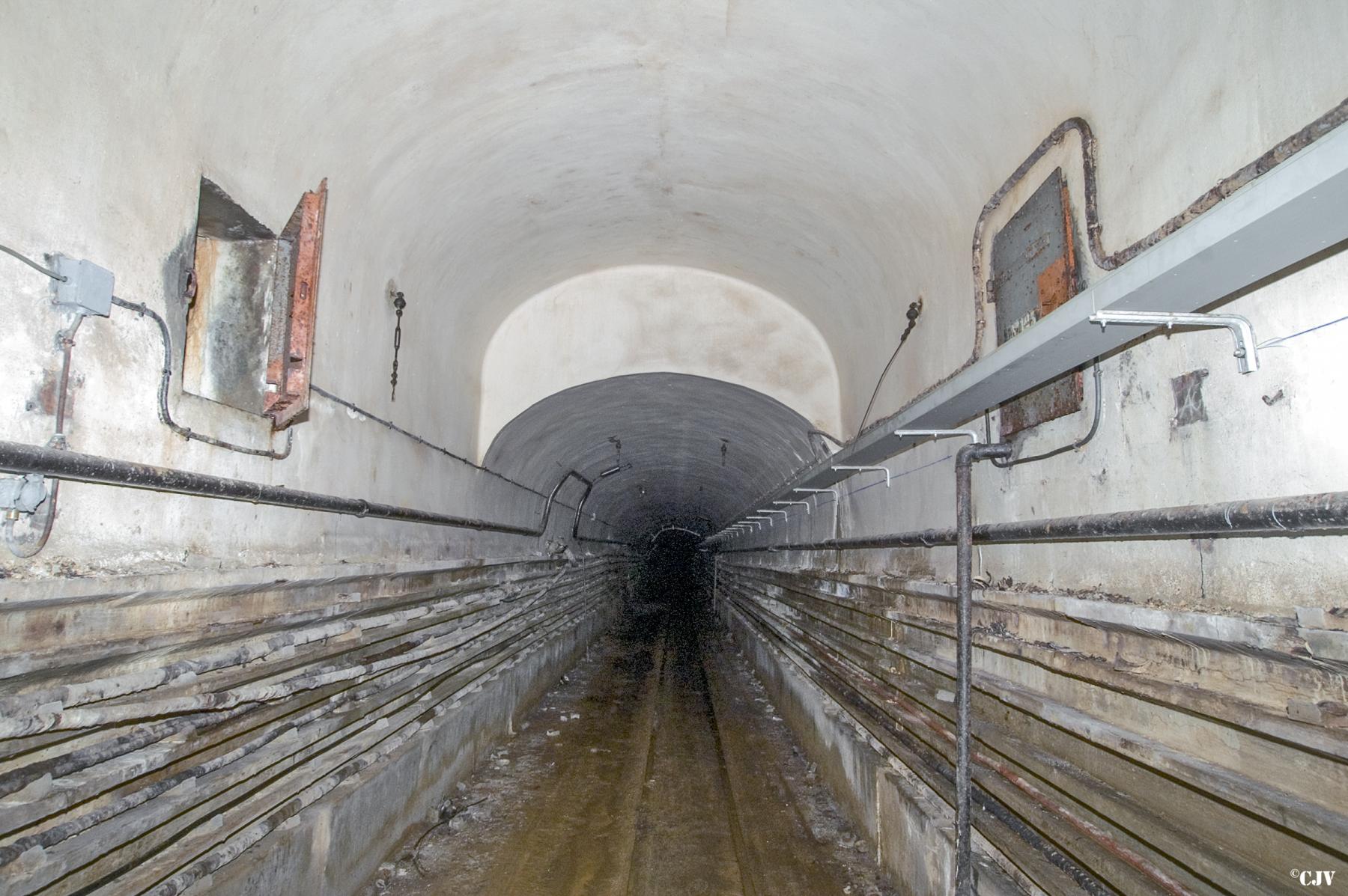 Ligne Maginot - MOLVANGE - A9 - (Ouvrage d'artillerie) - Niches à mines - Lia VERMEULEN