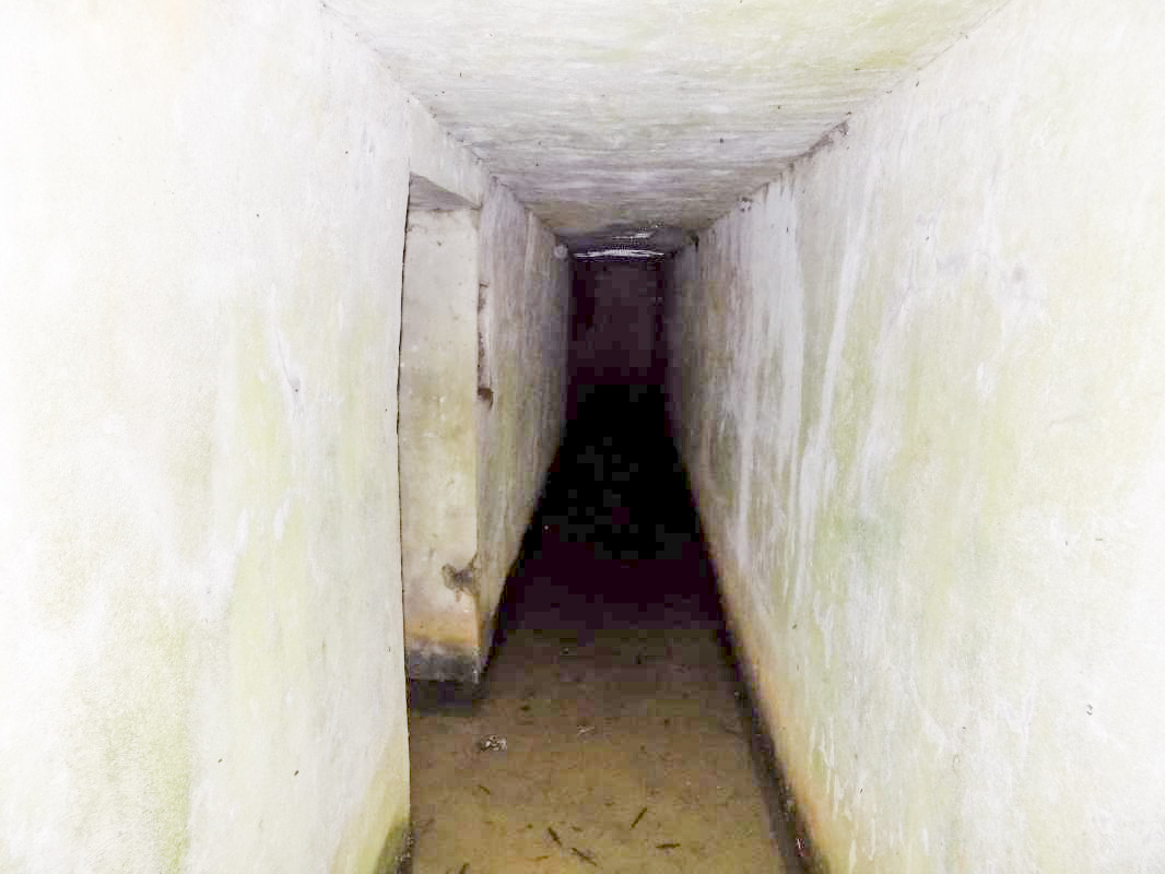 Ligne Maginot - LA CROIX SIMON - (PC de Sous-Quartier) -  - R Tucker