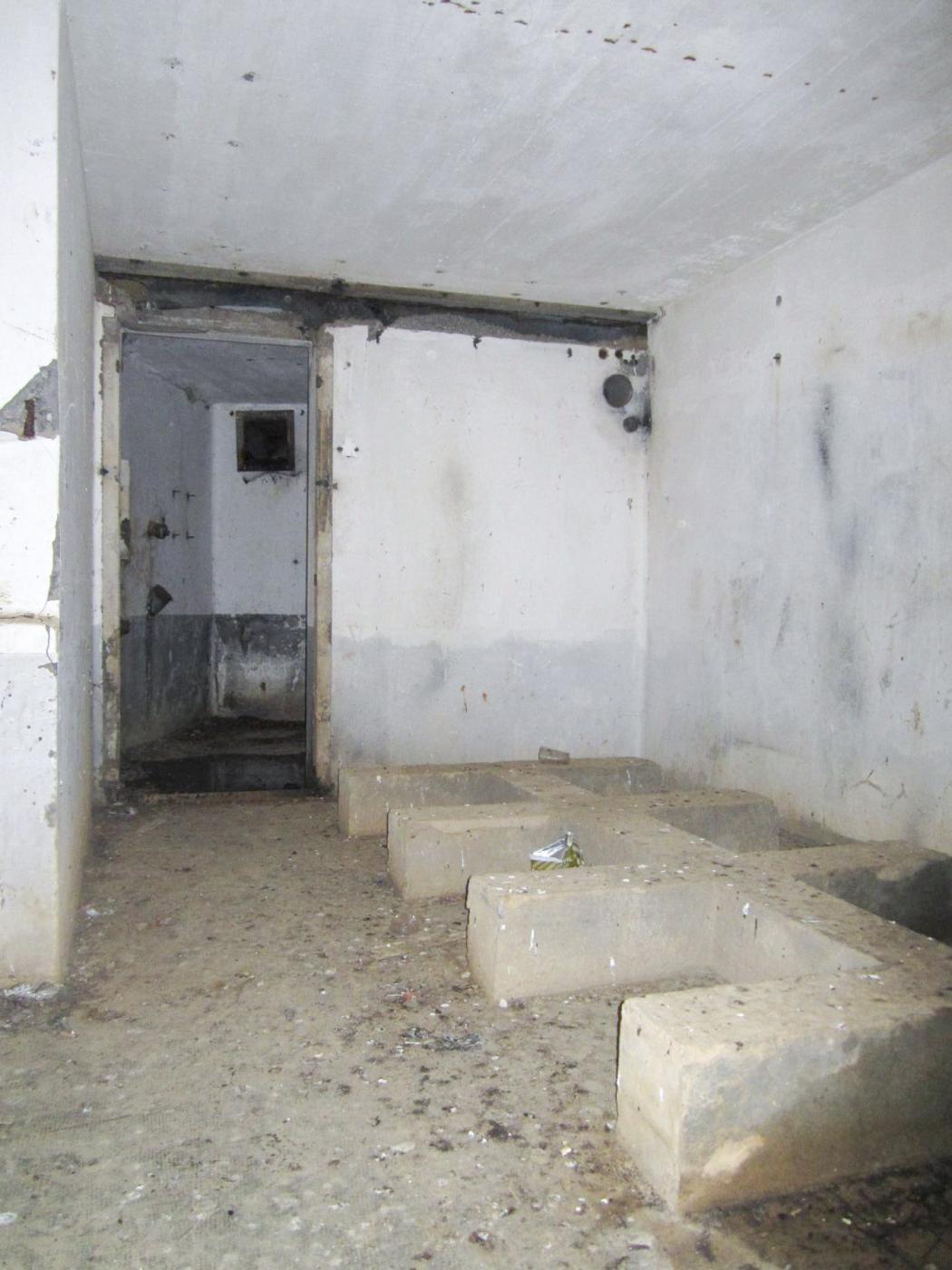 Ligne Maginot - MARGUT - (Casemate d'infanterie - Simple) - Local des réservoirs - Gregory Fuchs