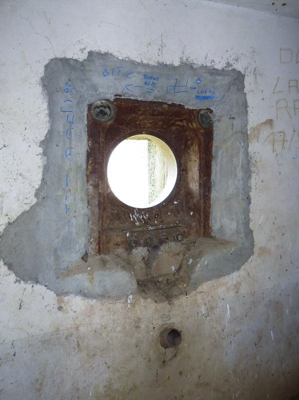 Ligne Maginot - MOIRY - (Casemate d'infanterie - Double) -  - JMBrams