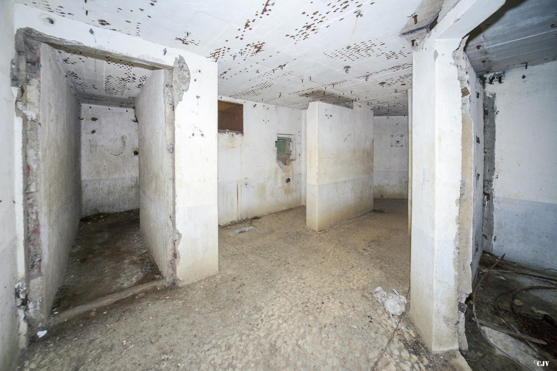 Ligne Maginot - MOIRY - (Casemate d'infanterie - Double) -  - Lia VERMEULEN