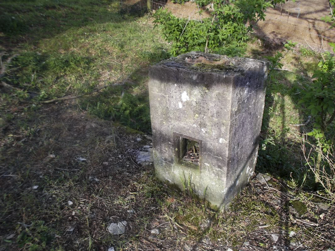 Ligne Maginot - MONTLIBERT - (Casernement) - Foyer des cheminées (1 par bâtiment)  - David HARMAND