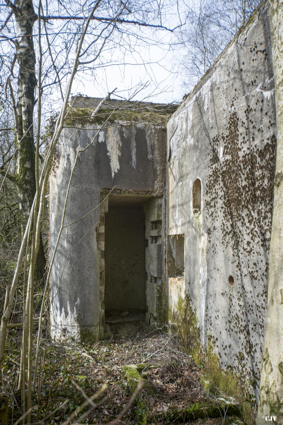 Ligne Maginot - MY4 - (Blockhaus lourd type STG / STG-FCR - Simple) - L'entrée des hommes - Lia VERMEULEN