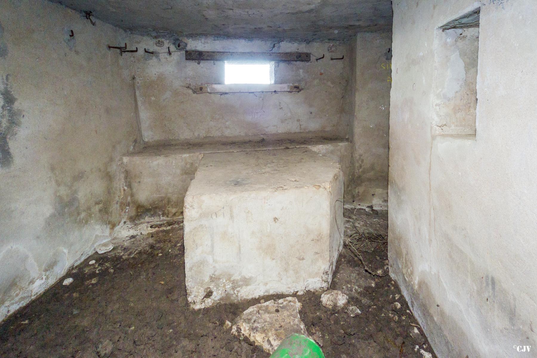 Ligne Maginot - REBBERG - (Blockhaus pour arme infanterie) -                                - Lia VERMEULEN