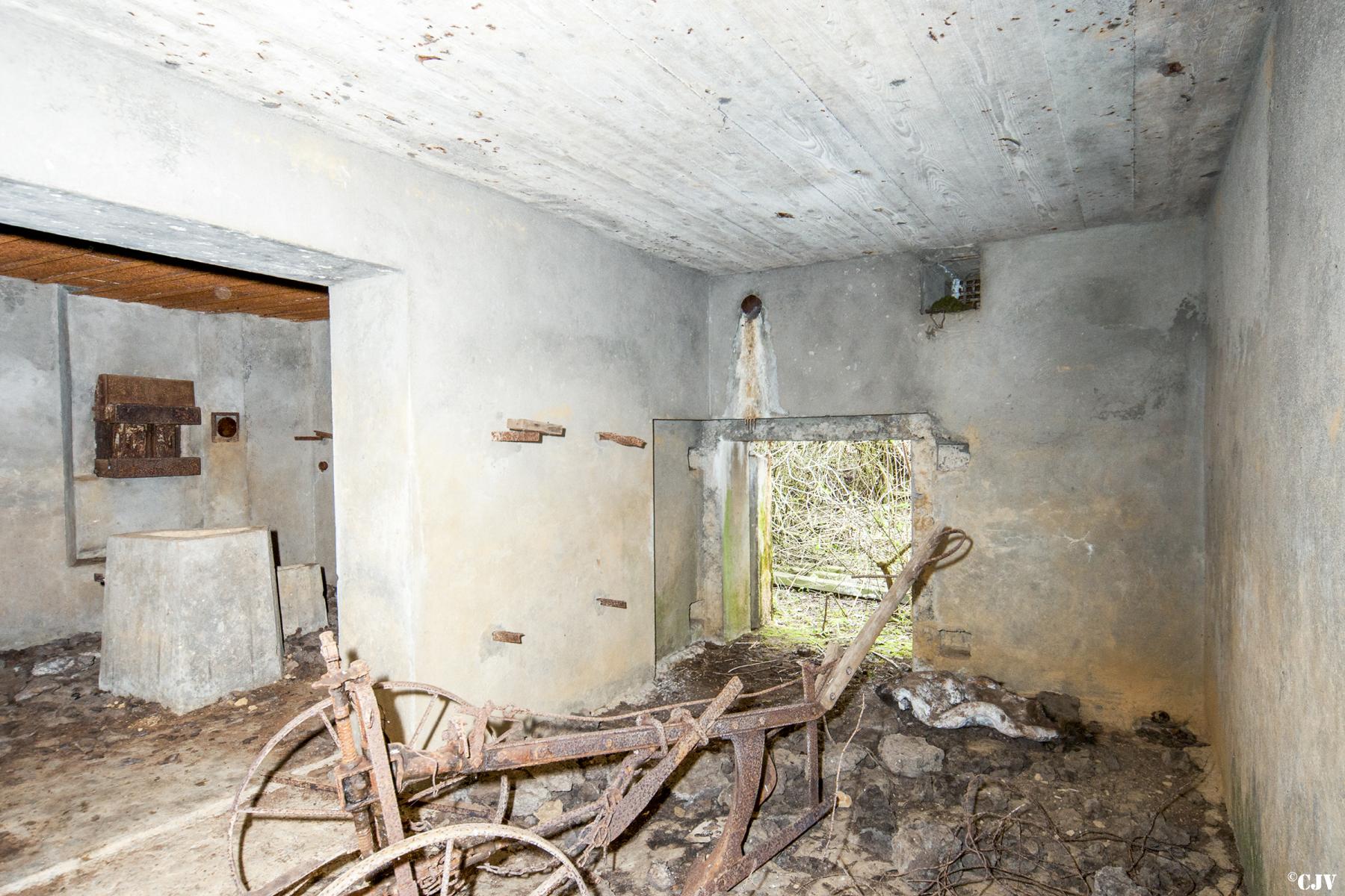 Ligne Maginot - MY10 - (Blockhaus lourd type STG / STG-FCR - Double) - L'entrée pour canon - Lia VERMEULEN