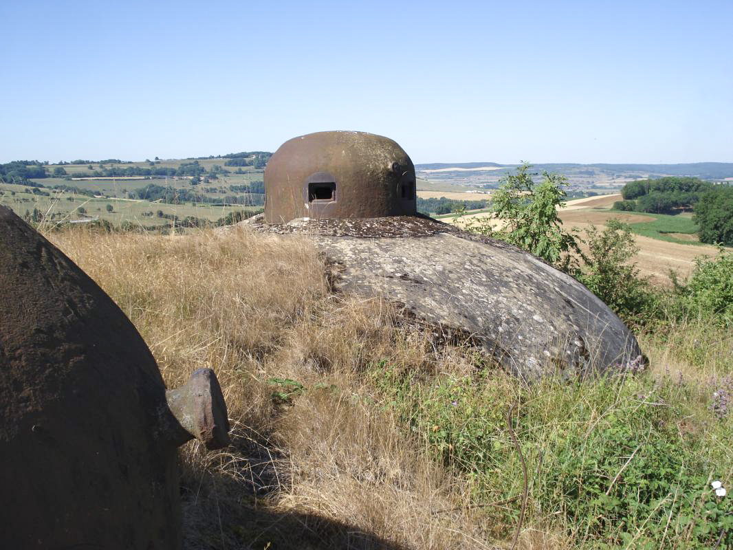 Ligne Maginot - SAPOGNE - (Ouvrage d'infanterie) - Cloche AM puis GFM vers la Vallée de la Chiers (ouvrage la Ferté) - R Tucker