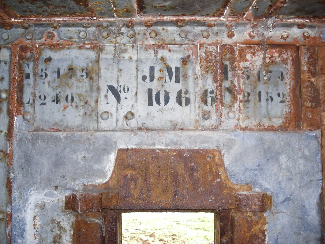 Ligne Maginot - THONNE LE THIL - (Casemate d'infanterie - Double) -  - R Tucker