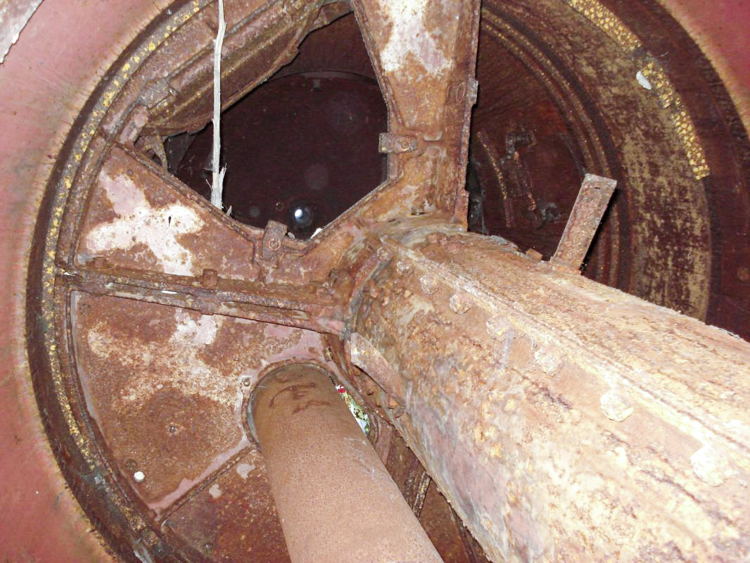 Ligne Maginot - THONNE LE THIL - (Casemate d'infanterie - Double) -  - R Tucker