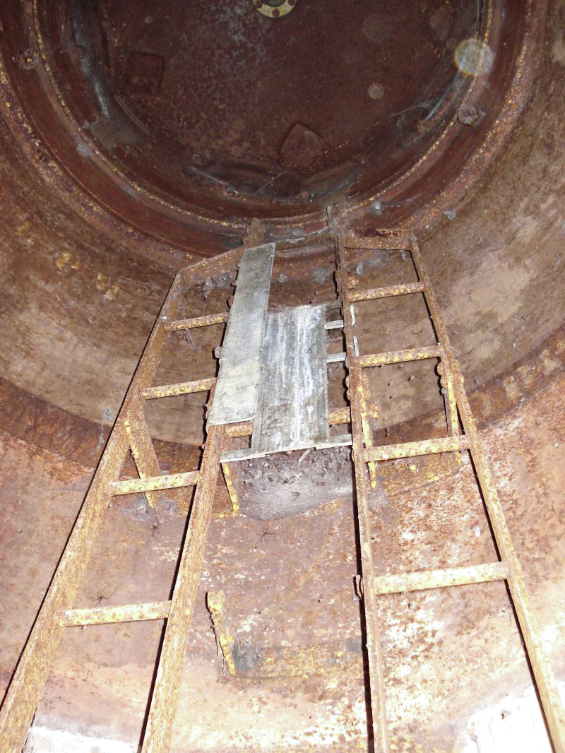 Ligne Maginot - THONNE LE THIL - (Casemate d'infanterie - Double) -  - R Tucker