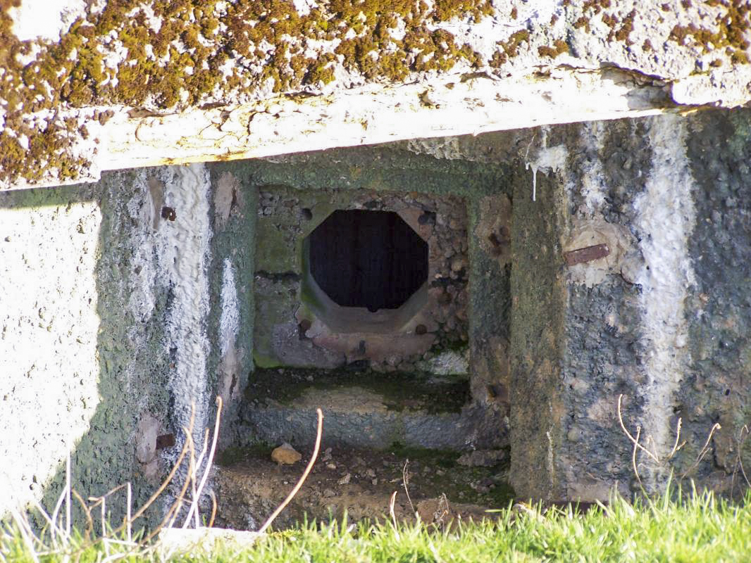 Ligne Maginot - THONNELLE - (Ouvrage d'infanterie) - Bloc 1 - R Tucker