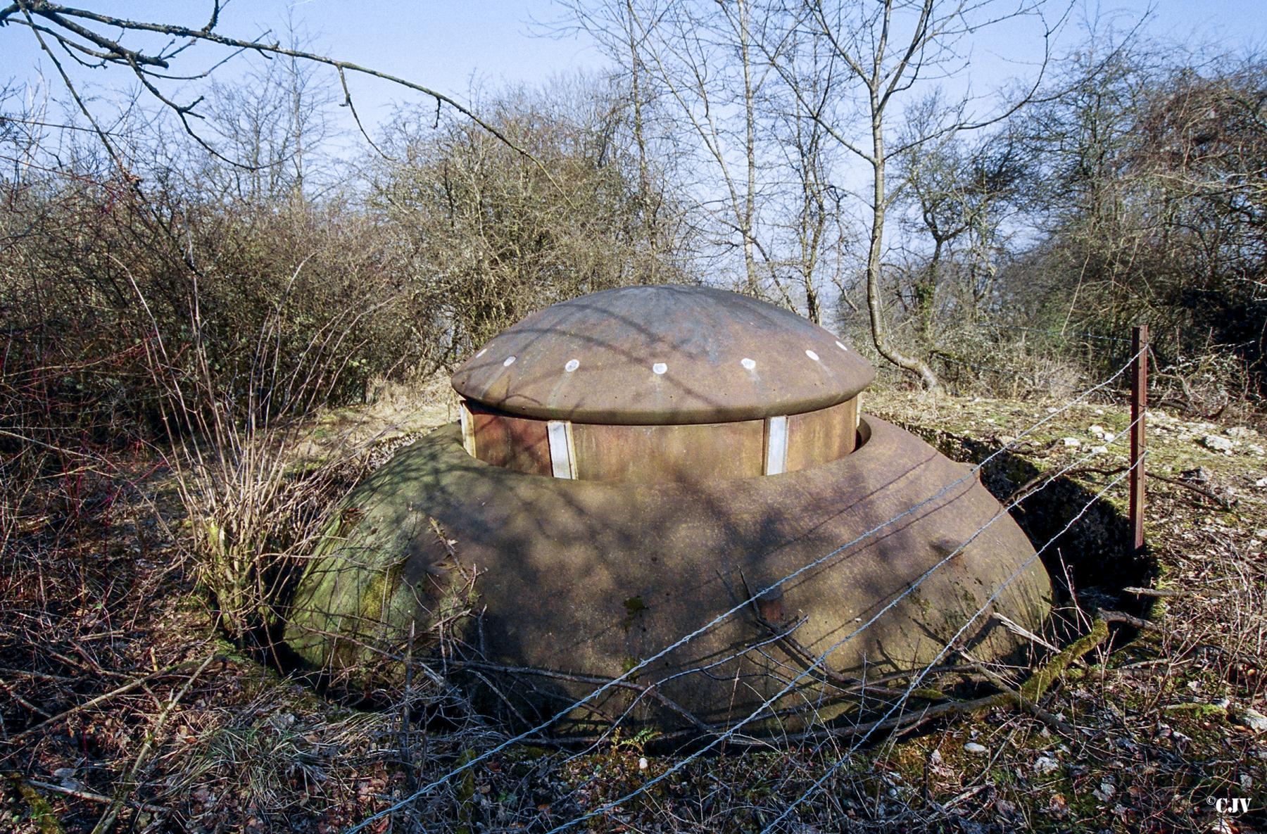 Ligne Maginot - THONNELLE - (Ouvrage d'infanterie) - Bloc 4
Vue de la tourelle - Lia VERMEULEN