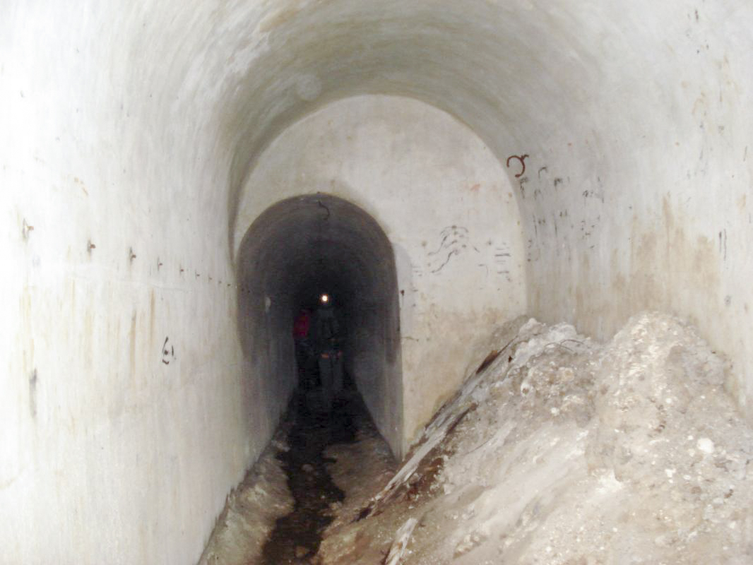 Ligne Maginot - THONNELLE - (Ouvrage d'infanterie) - Gallérie vers bloc 2 - R Tucker