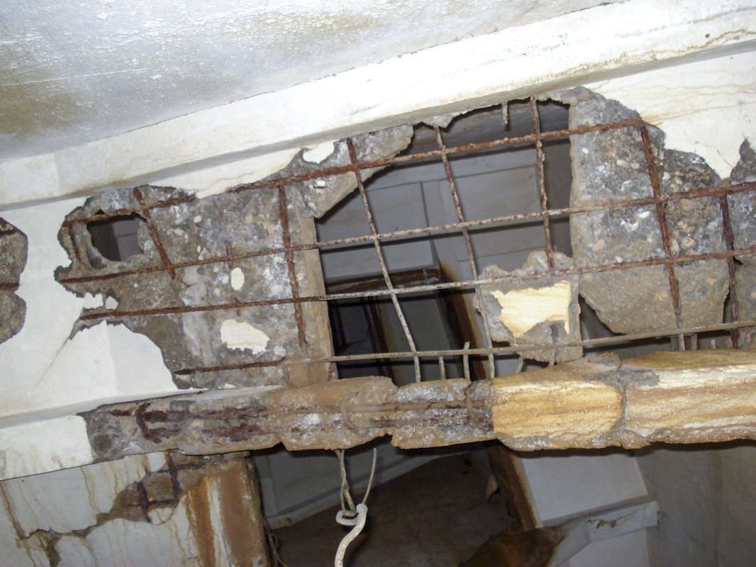 Ligne Maginot - THONNELLE - (Ouvrage d'infanterie) - Bloc 2
Escalier - R Tucker