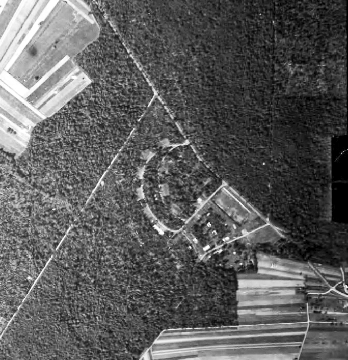 Ligne Maginot - BOIS DE DURRENENTZEN - (Dépôt de Munitions) - Vue aérienne des installations supposées du dépôt de munitions  - IGN - Géoportail 1950
