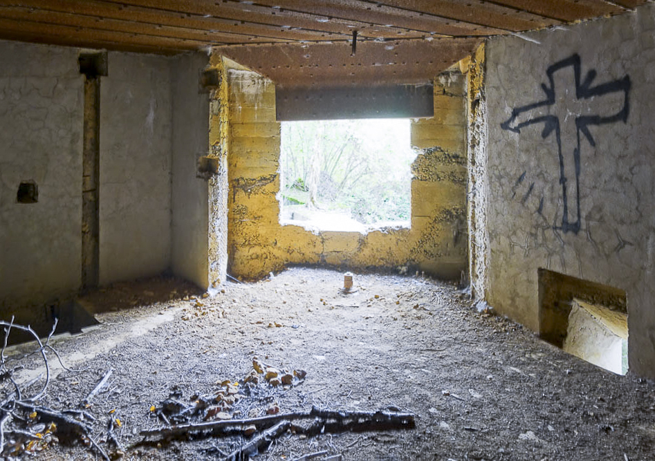 Ligne Maginot - LA HIGNY - (Casemate d'artillerie) - Chambre de tir pour une pièce de 75 - Michel Teiten