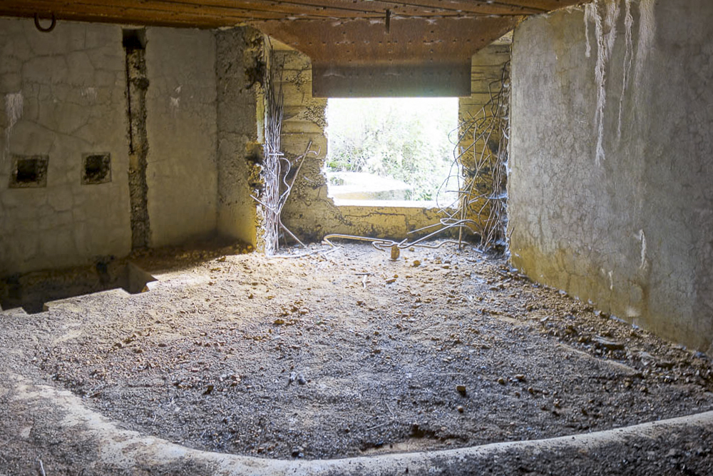 Ligne Maginot - LA HIGNY - (Casemate d'artillerie) - Chambre de tir pour une pièce de 75 - Michel Teiten