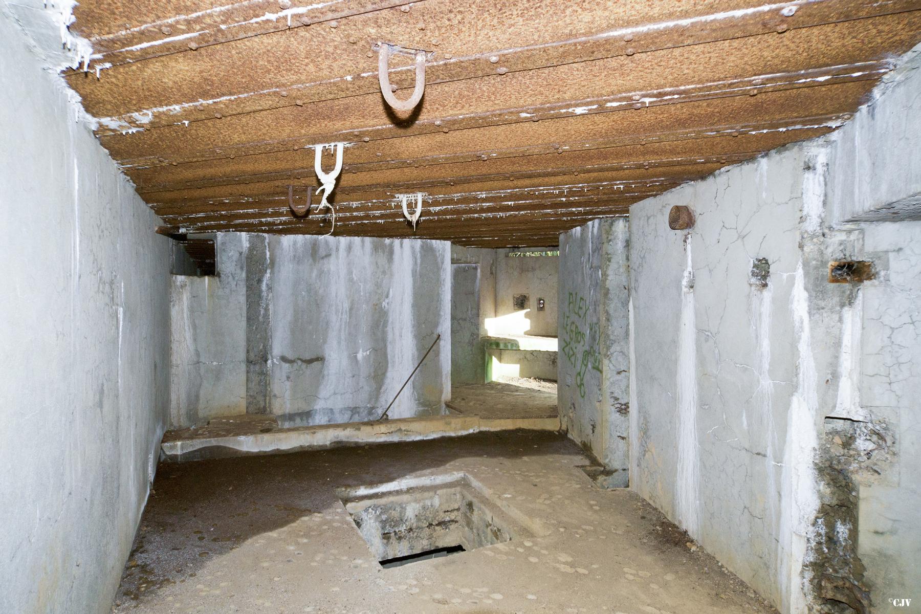 Ligne Maginot - LA HIGNY - (Casemate d'artillerie) -  - Lia VERMEULEN