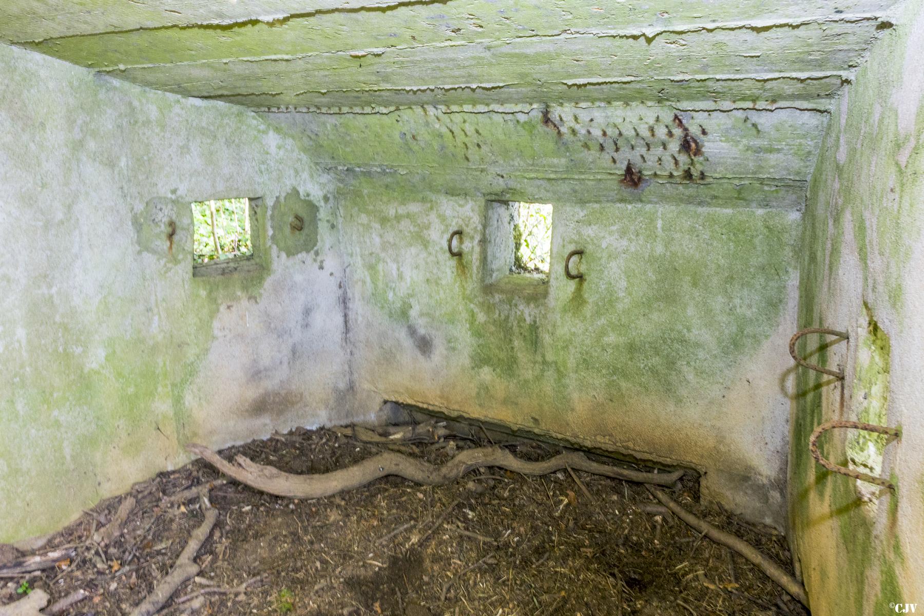 Ligne Maginot - MBA1 - (Blockhaus pour arme infanterie) - L'intérieur - Lia VERMEULEN