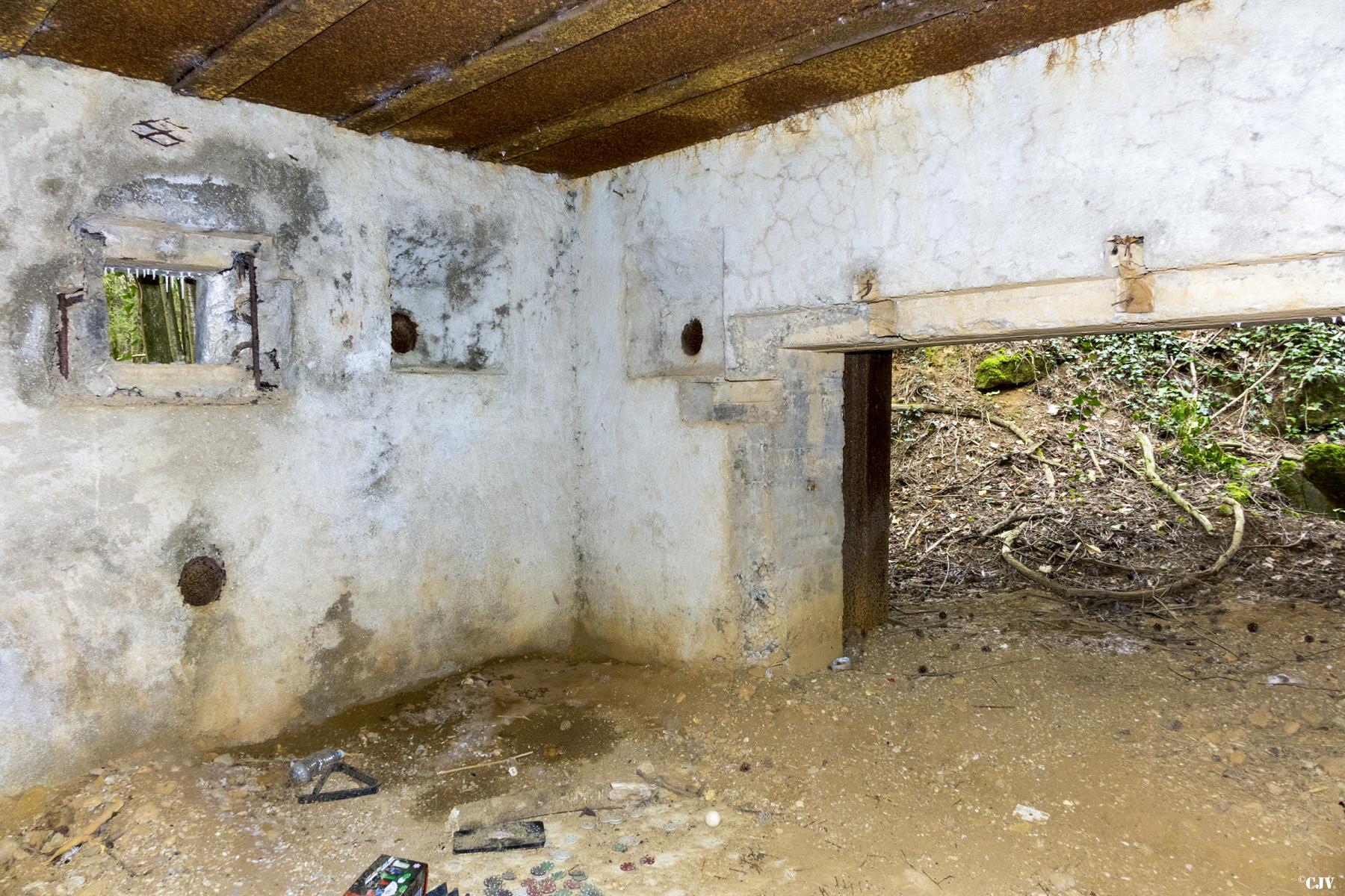 Ligne Maginot - MB53 - (Blockhaus lourd type STG / STG-FCR - Simple) - L'entrée du matériel - Lia VERMEULEN